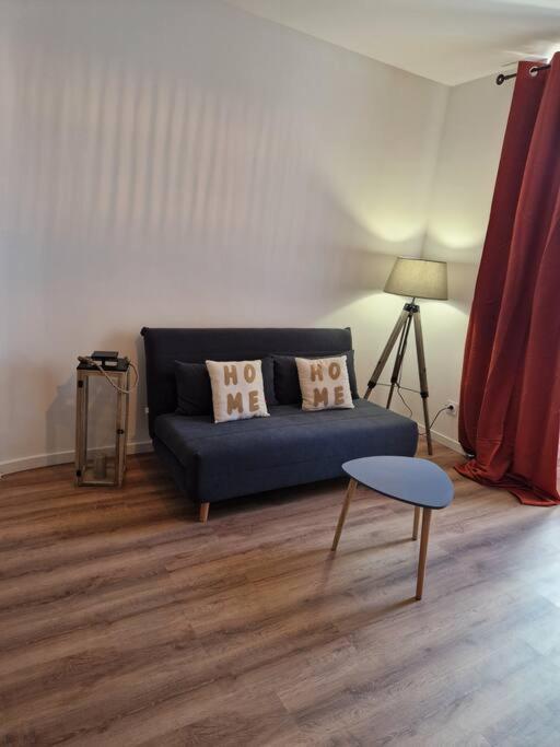 Le Carnot Apartment มองต์ซู-เลส์-มินส์ ภายนอก รูปภาพ
