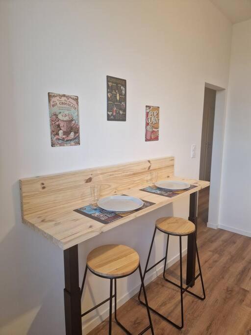 Le Carnot Apartment มองต์ซู-เลส์-มินส์ ภายนอก รูปภาพ